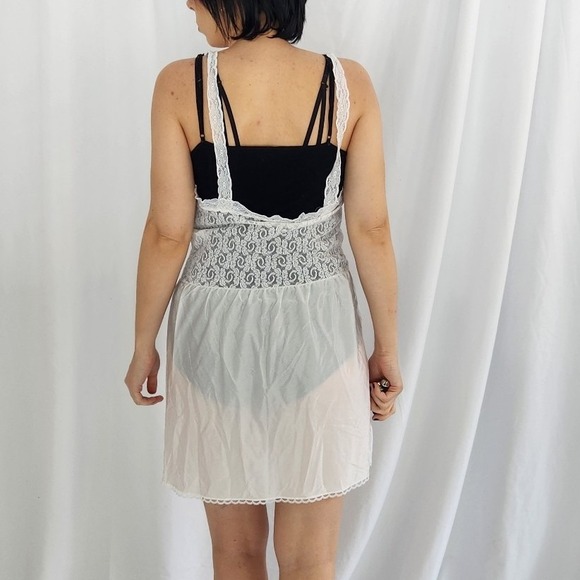 80s Sheer Lace Top Slip Dress - Picture 3 of 4